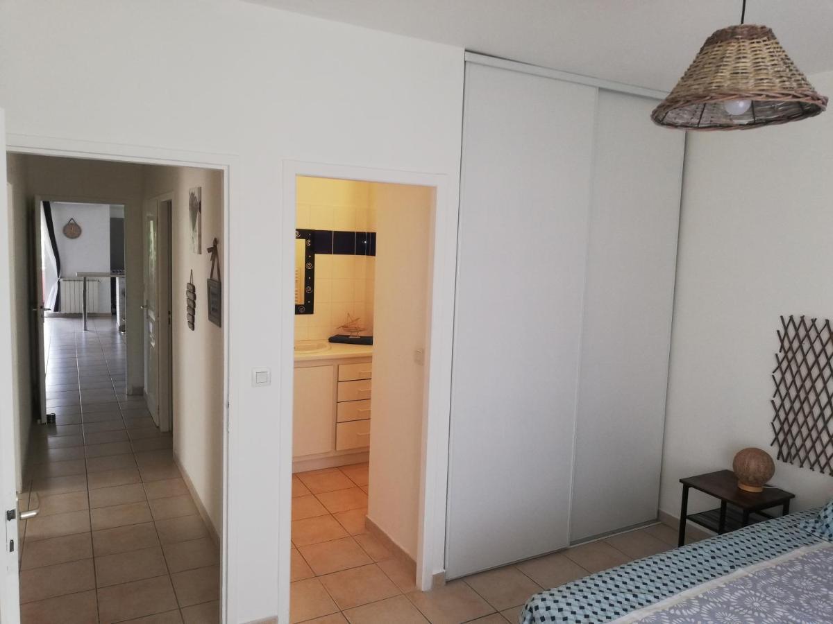 Superbe Appartement De 90M2 A Uzes Super Equipe Avec Garage Et Grand Parking Privatif Exterior photo